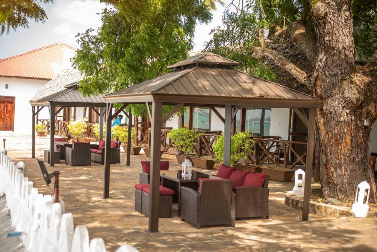 Sea View Beach Hotel Zanzibar Exterior foto